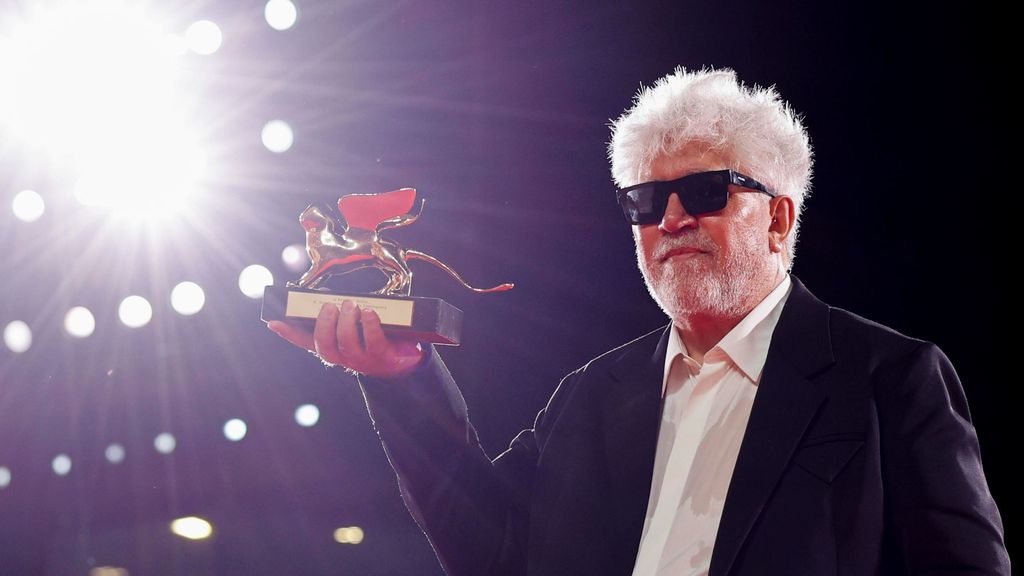 Pedro Almodóvar gana el León de Oro en el Festival de Venecia