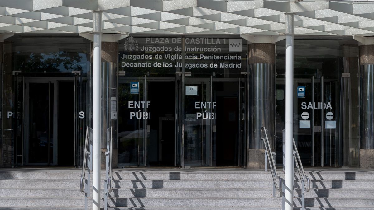 Entrada de los Juzgados de Plaza de Castilla