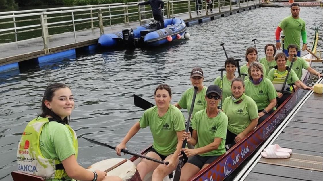 Equipo de piragüismo Dragonas Lugo