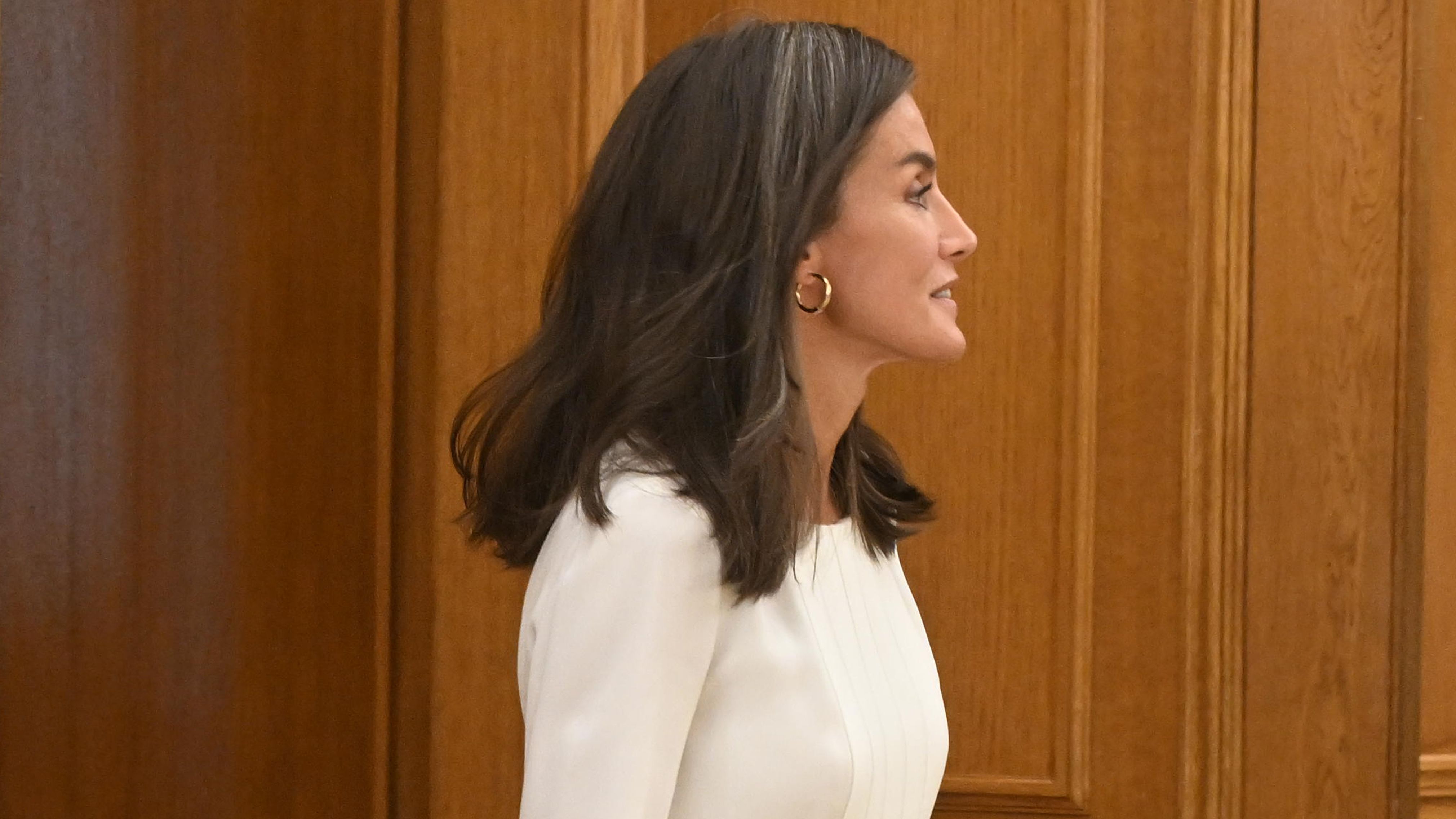 EuropaPress 6199349 reina letizia recibe representacion asociacion espanola esclerosis lateral