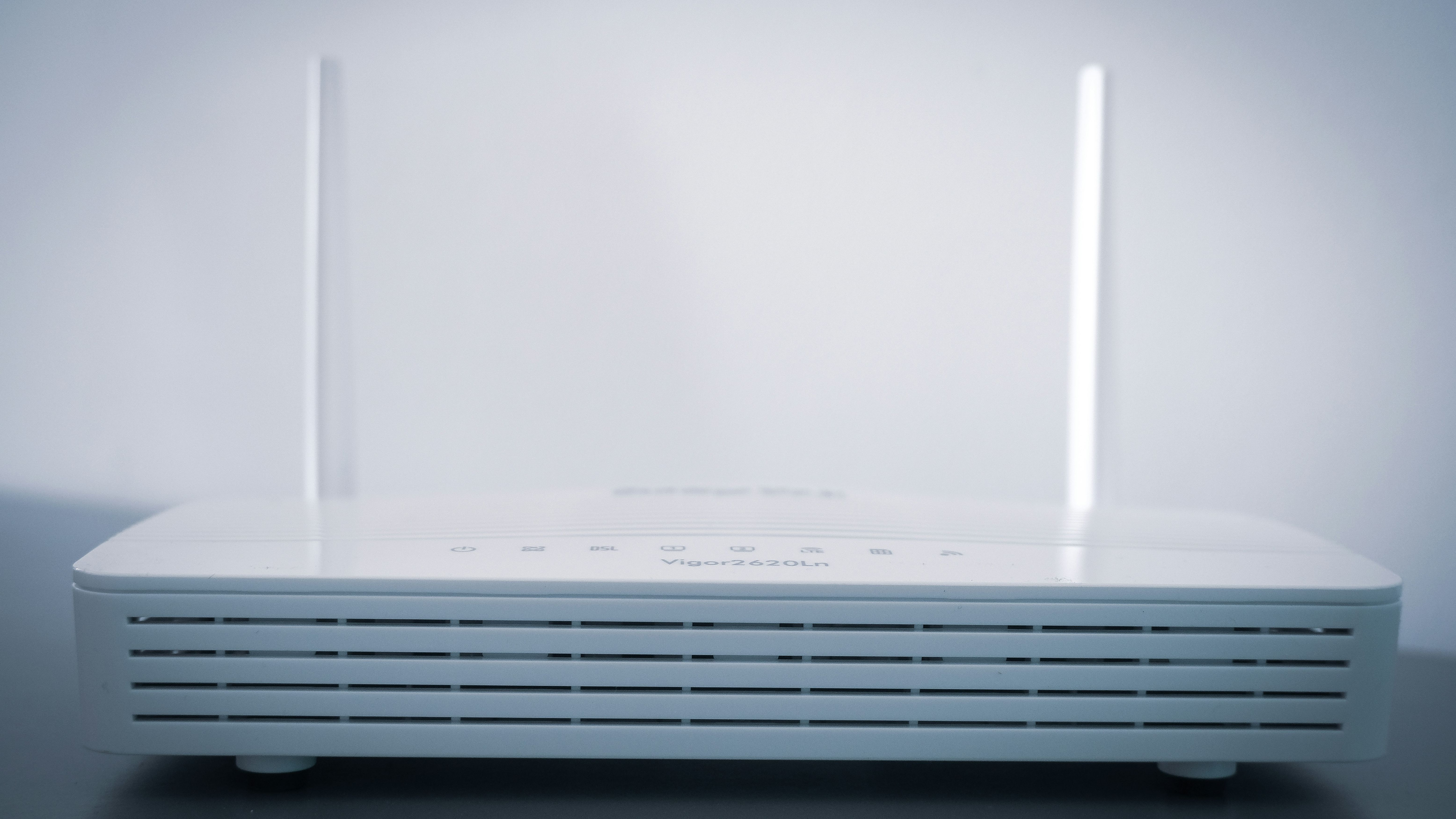 router wifi unsplash