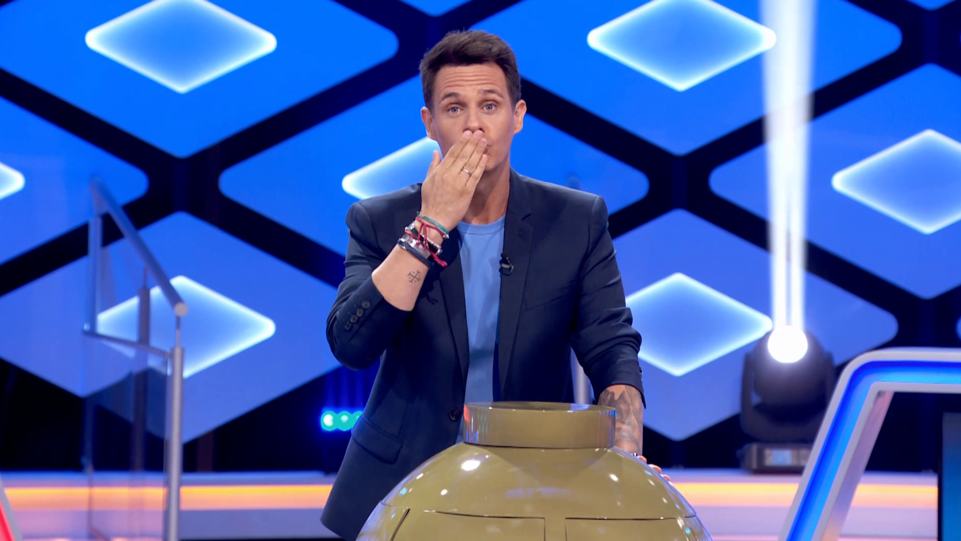 vlcsnap 2024 09 09 19h36m56s106 vlcsnap 2024 09 09 19h36m56s106