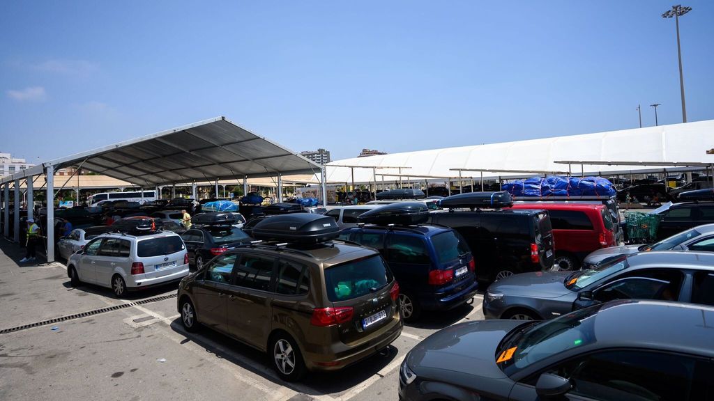 Entrada de coches en Almería durante la Operación Paso del Estrecho