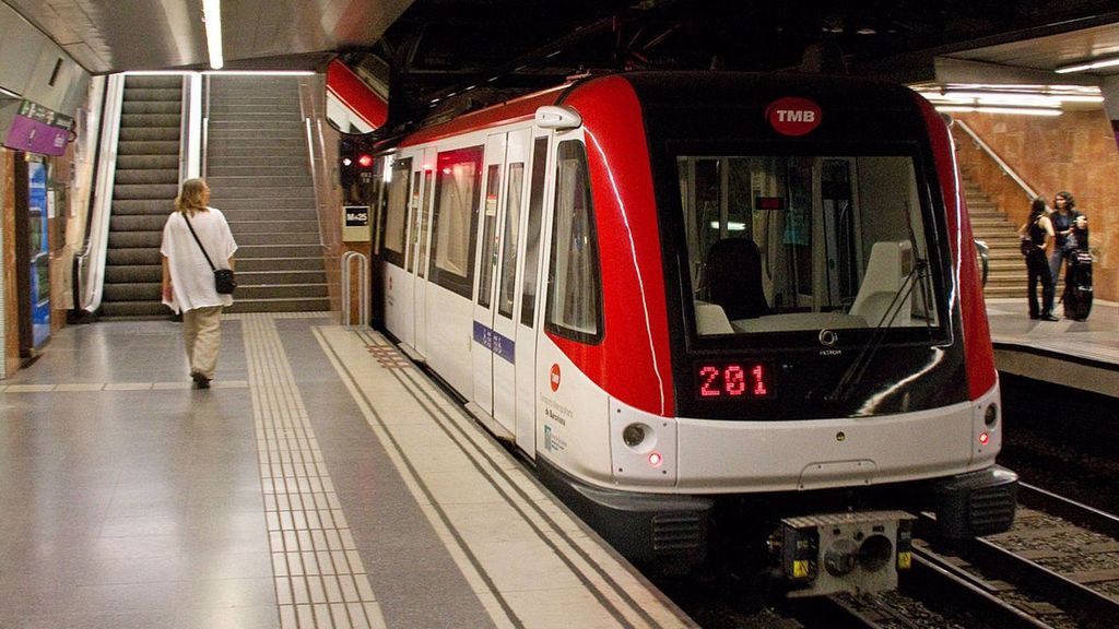 TMB refuerza el metro de Barcelona durante la Diada de Cataluña: 22 trenes adicionales