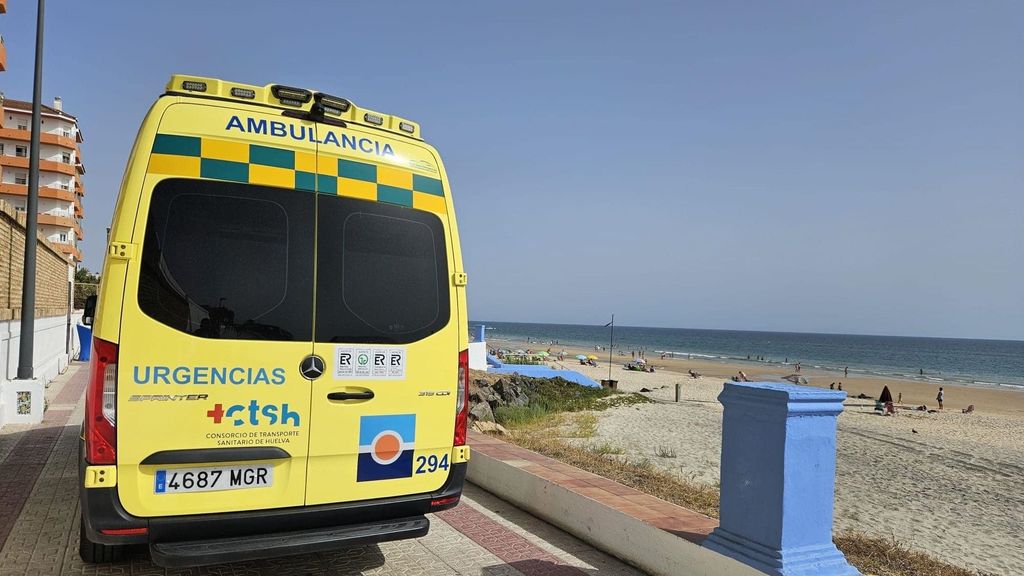 Una ambulancia del Servicio de Salud de Andalucía