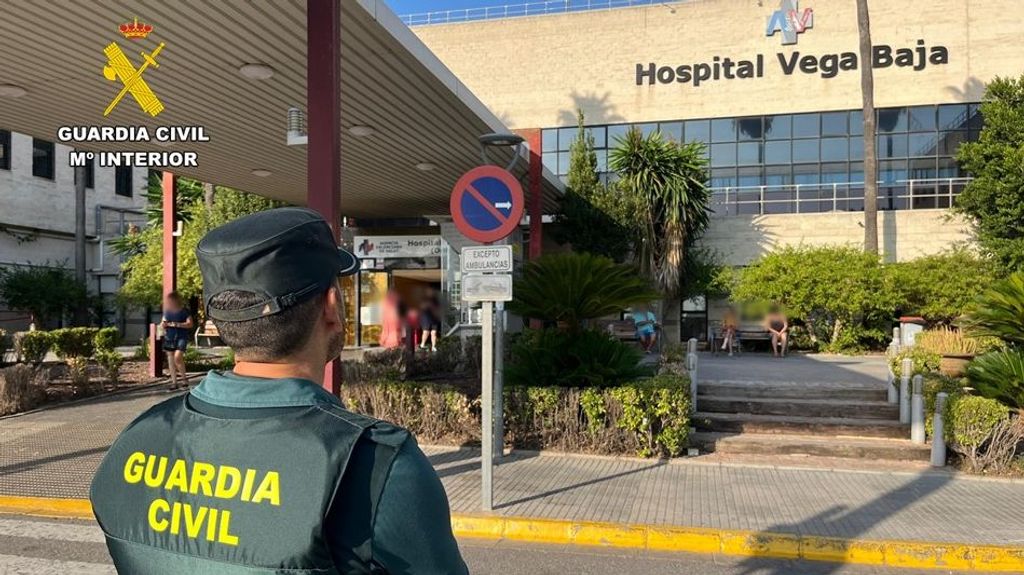 Guardia Civil vigilando acceso al hospital