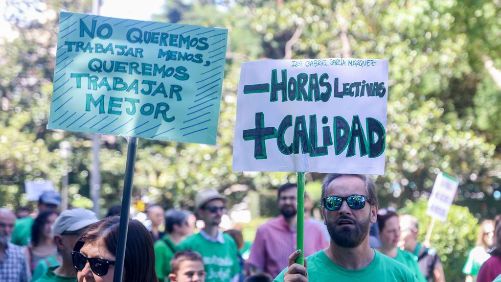 Varios trabajadores durante una manifestación sindical en Madrid