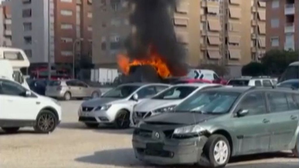 Prisión para el hombre que incendió una cámper al pensar que dentro estaba su pareja en Alicante