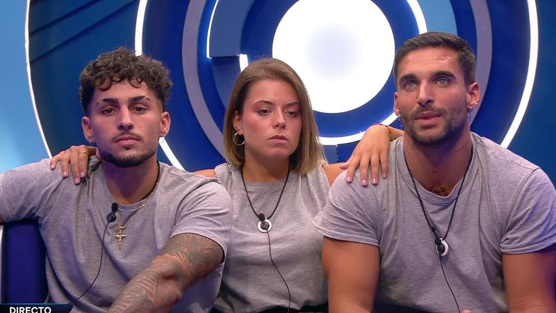 Elsa, Edi y Vulcán decidían en el confesionario quién era el salvado entre los nominados