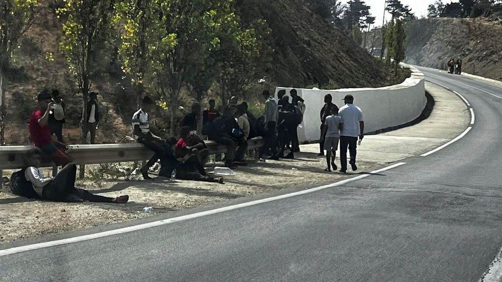 Tensión en la frontera de Ceuta ante el intento de entrada masiva desde Marruecos