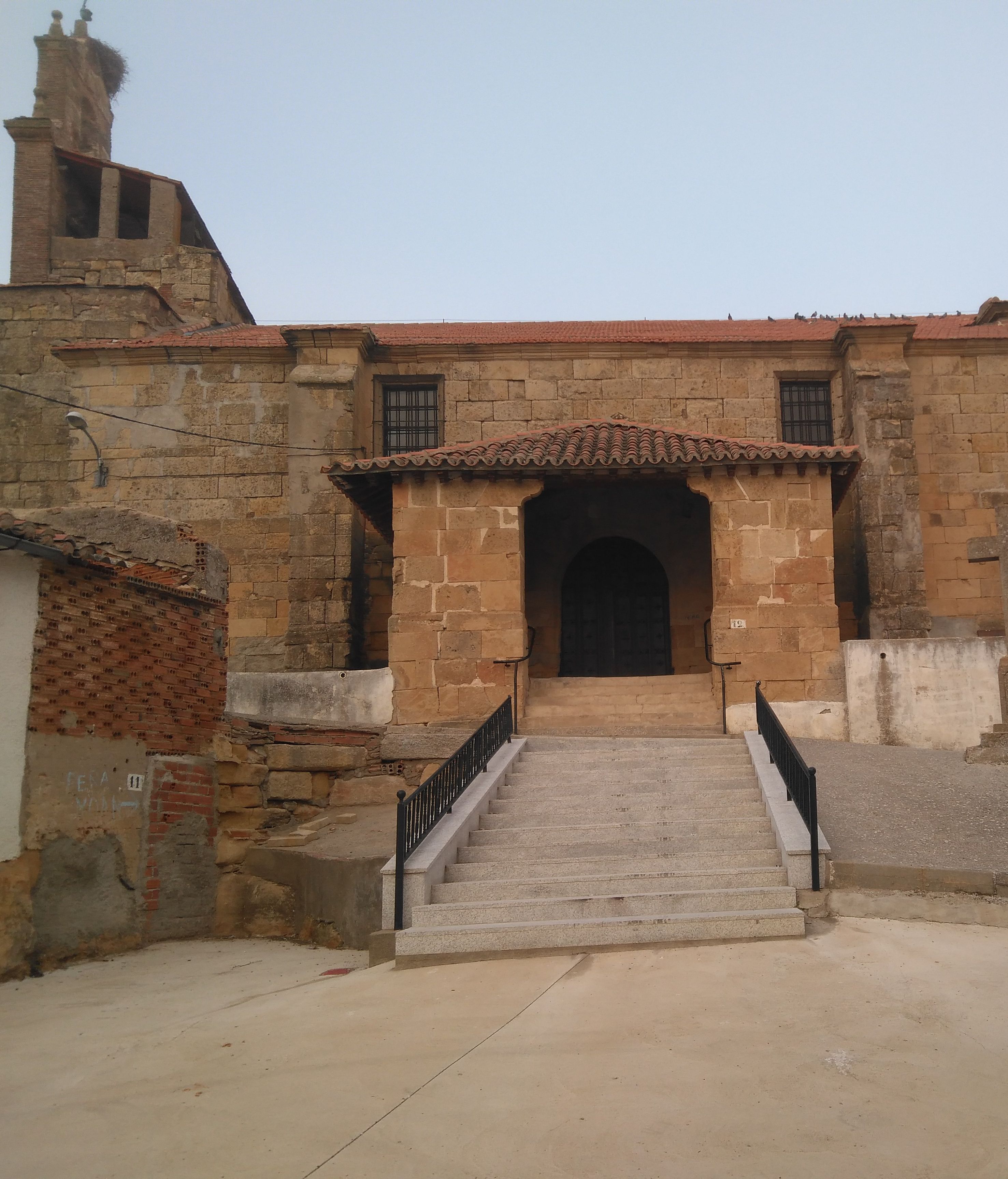 Iglesia de Arabayona de Mógica