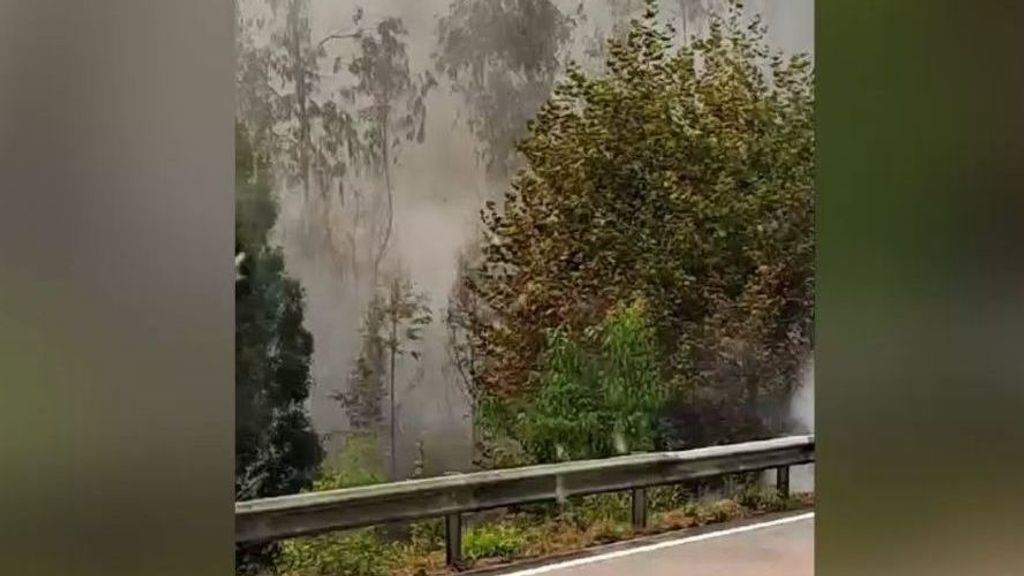 Un autobús escapa por poco del incendio que asola Aveiro: «Las llamas llegaron cerca»