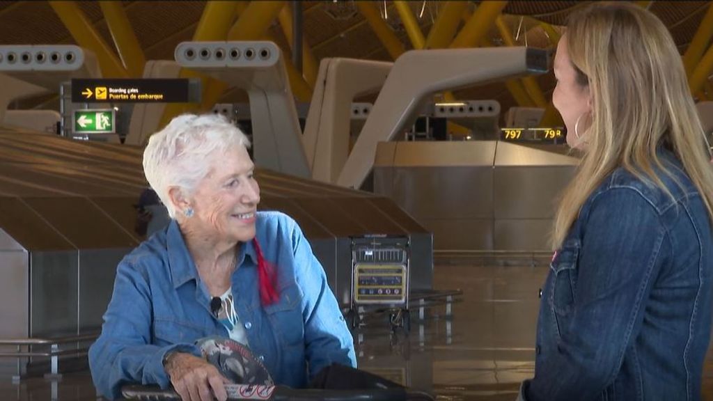 Candi, la abuela mochilera que recorre el mundo a sus 89 años