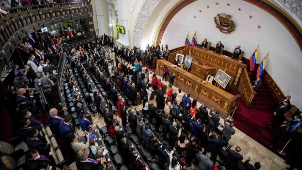 El Parlamento de Venezuela avanza en su ruptura de relaciones con España