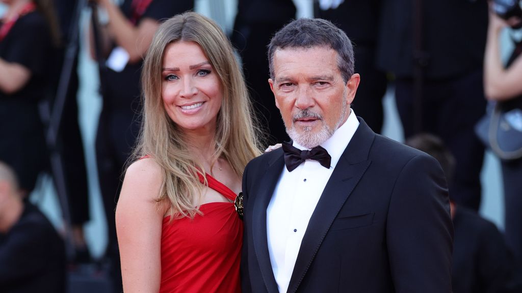 Antonio Banderas y Nicole Kimpel.