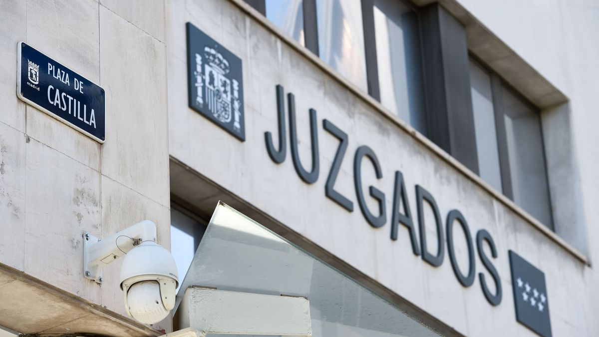 El juez procesa al entrenador de voleibol acusado de abuso a menores en un colegio de Aluche