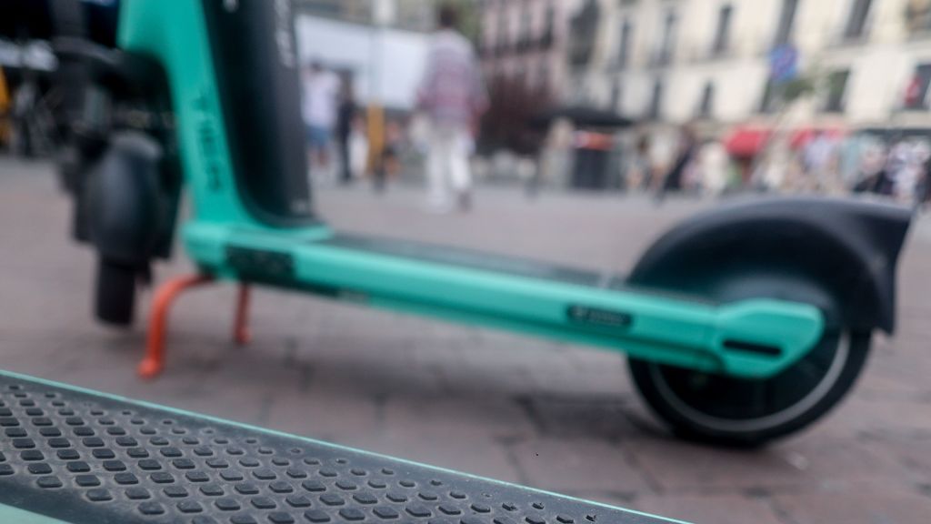 Alcalá de Henares acaba con los patinetes de alquiler en sus calles