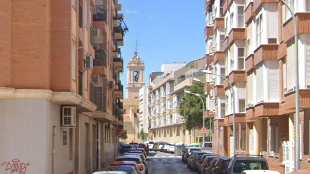 Detenido un hombre tras asestar una puñalada en la espalda a su pareja en Paiporta, en Valencia