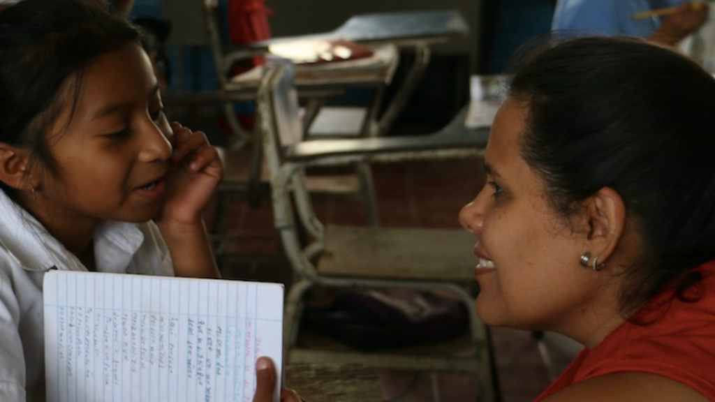 María Ángela durante un viaje por trabajo a El Salvador