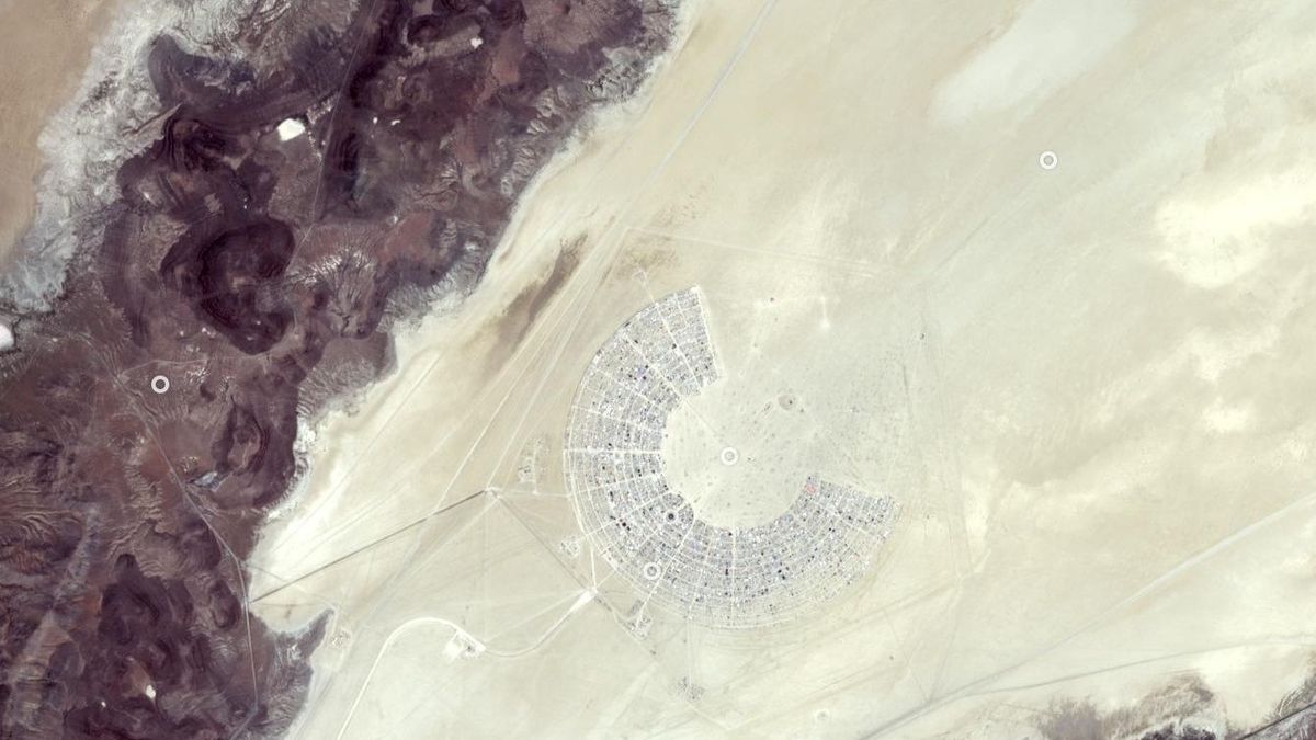 Festival Burning Man visto desde el espacio