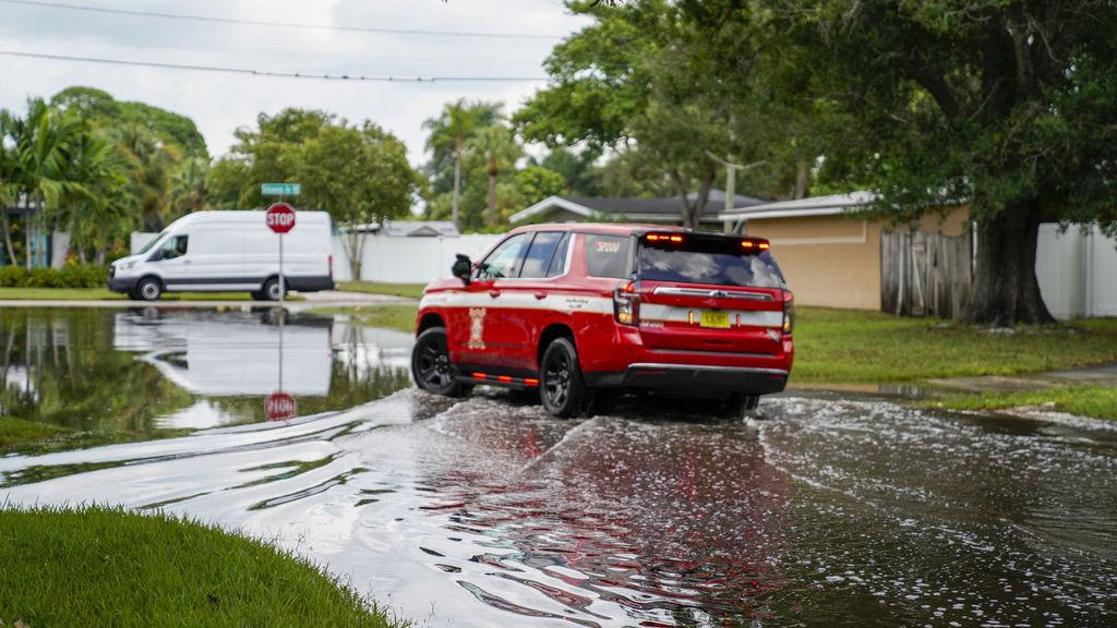 El huracán 'Helene': cancelados cientos de vuelos y aeropuertos cerrados en Florida, Estados Unidos