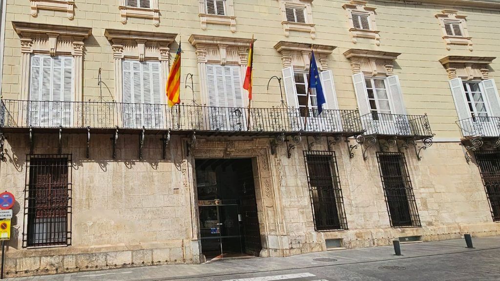 Fachada del Ayuntamiento de Orihuela