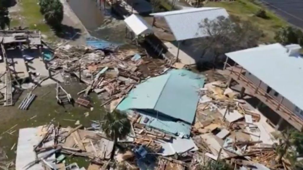 El huracán Helene, ya tormenta tropical, causa 45 víctimas mortales en EEUU