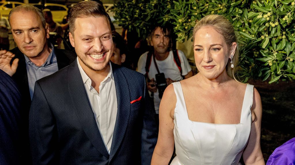 Teodora de Grecia y Matthew Kumar durante la celebración de su preboda