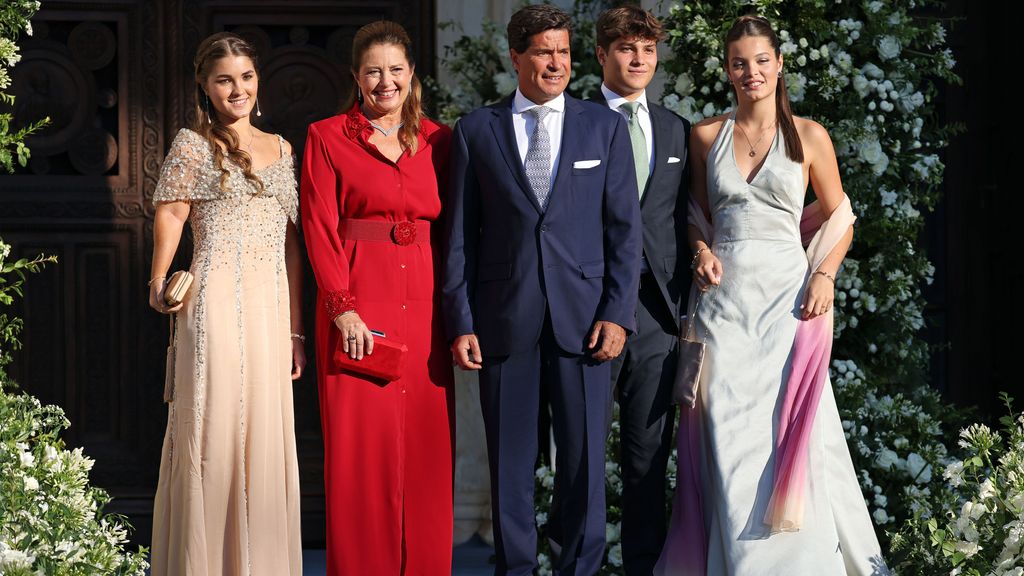 Alexia de Grecia y Carlos Morales con sus hijos, Ana María, Amalia y Carlos