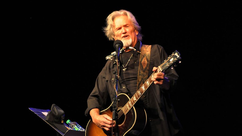 Muere la leyenda de la música country Kris Kristofferson