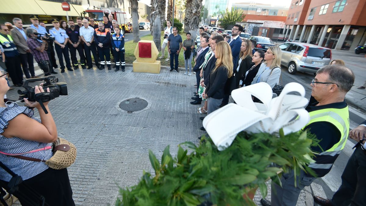 Acto de homenaje a las víctimas del incendio de Atalayas en Murcia