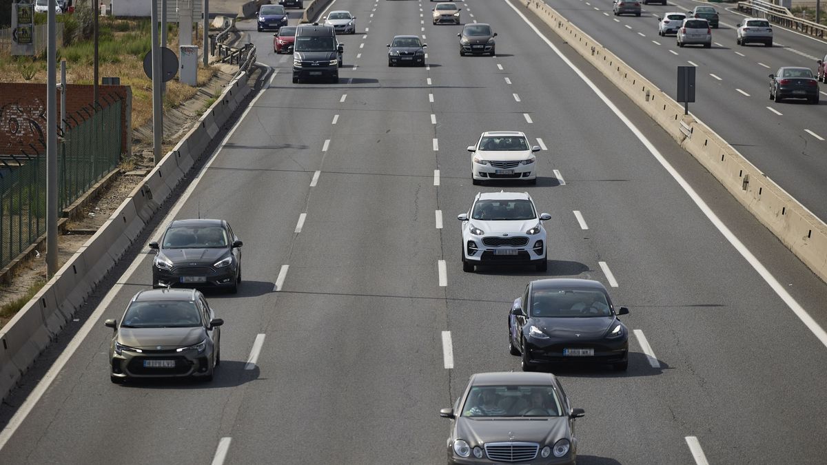 Cómo saber quién es el propietario de un coche por la matrícula: estos son los pasos a seguir