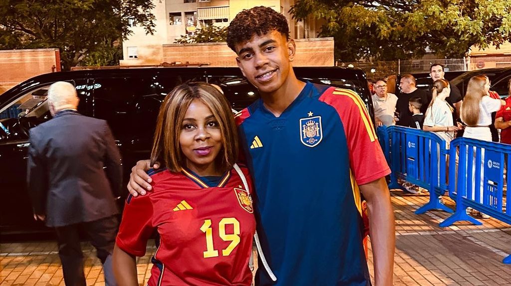Lamine Yamal y su madre, Sheila
