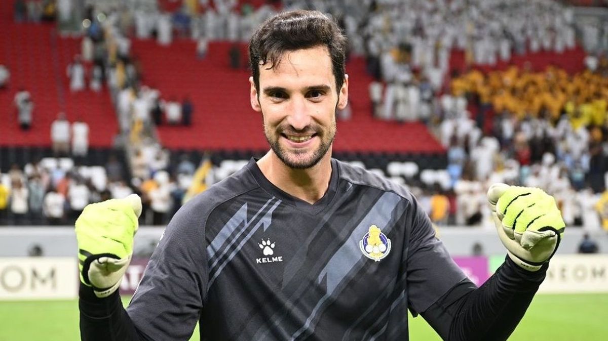 Sergio Rico en su regreso al fútbol.