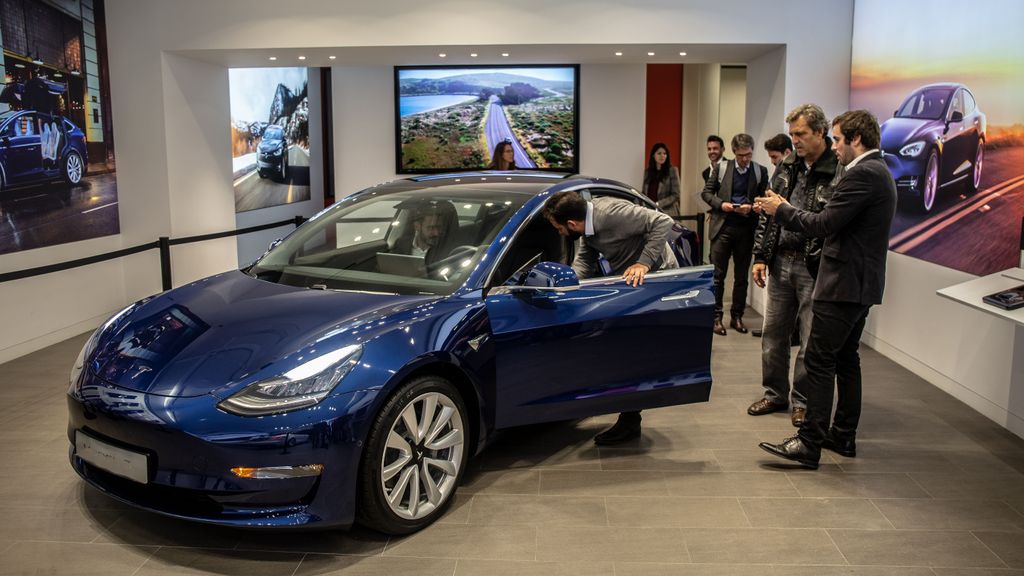 Coche Model 3 de TESLA en Barcelona