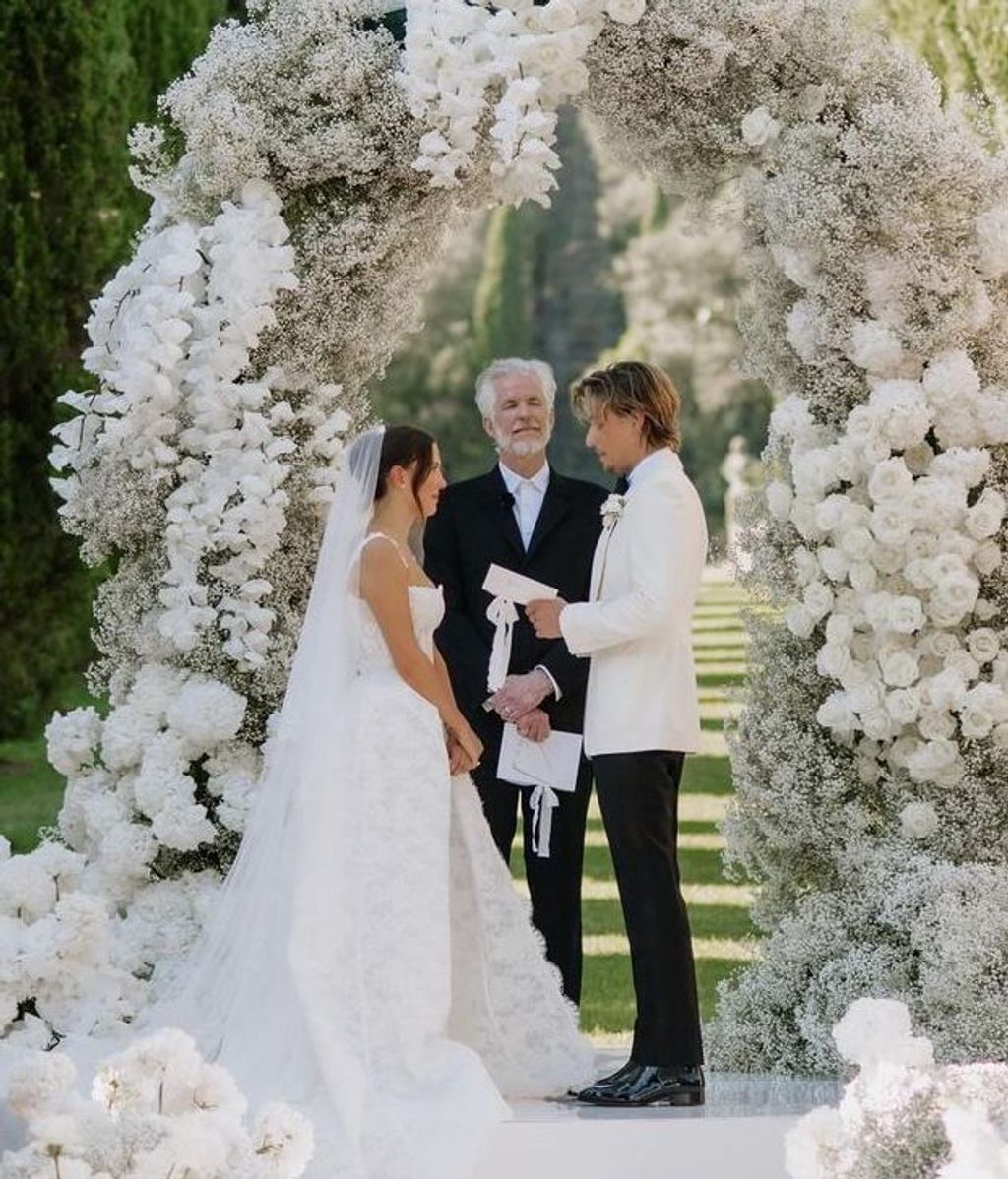 El maestro de ceremonias de la boda.