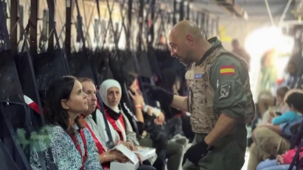 Todo listo en la base de Torrejón para la llegada de los dos primeros vuelos con los españoles evacuados del Líbano