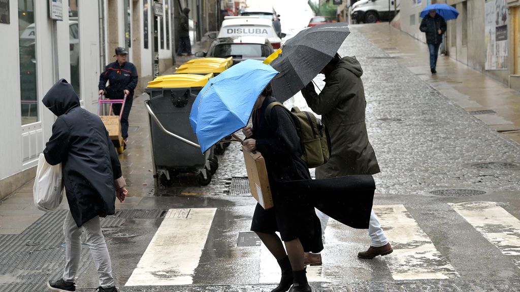 La borrasca 'Kirk' dejará fuertes lluvias y vientos este miércoles en España