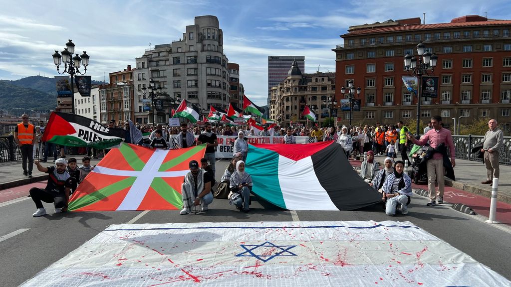 Más de cuarenta ciudades de toda España, entre ellas Bilbao, participan en manifestaciones por Palestina