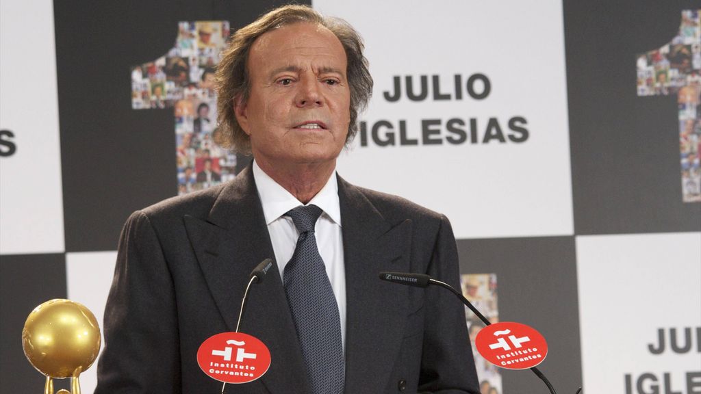 Así ha desmentido Julio Iglesias el bulo sobre su retirada de los escenarios (Imagen: Cordon Press)