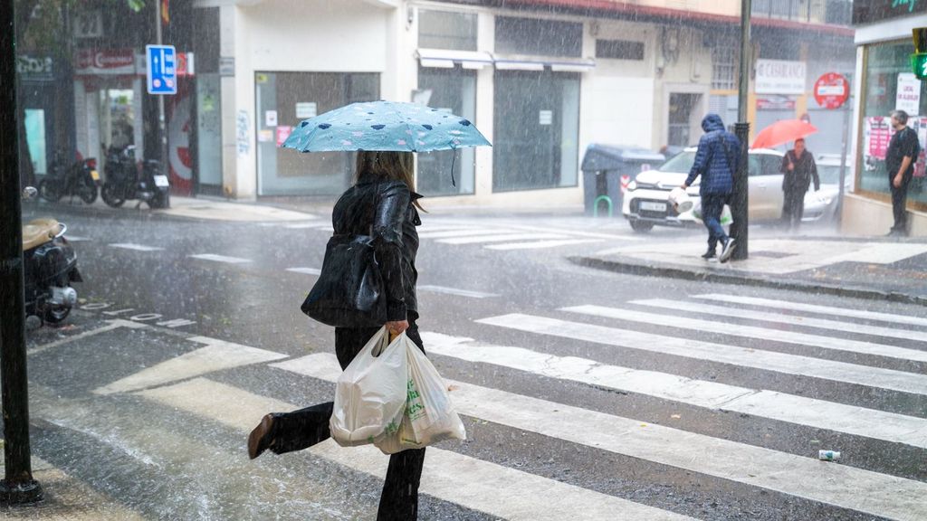 El impacto del huracán Kirk: los efectos que tendrá este martes sobre la Península, con Galicia en alerta