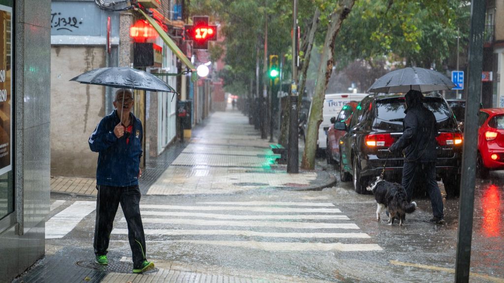 El huracán 'Kirk' azotará a varias zonas de España con fuertes lluvias y viento intenso