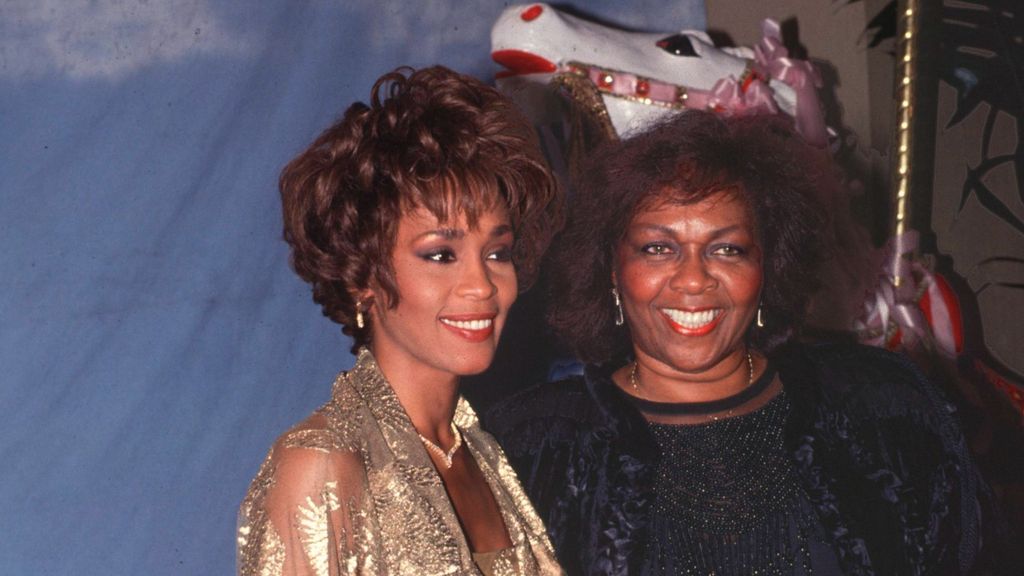 Cissy Houston, madre de Whitney Houston, ha muerto a los 91 años