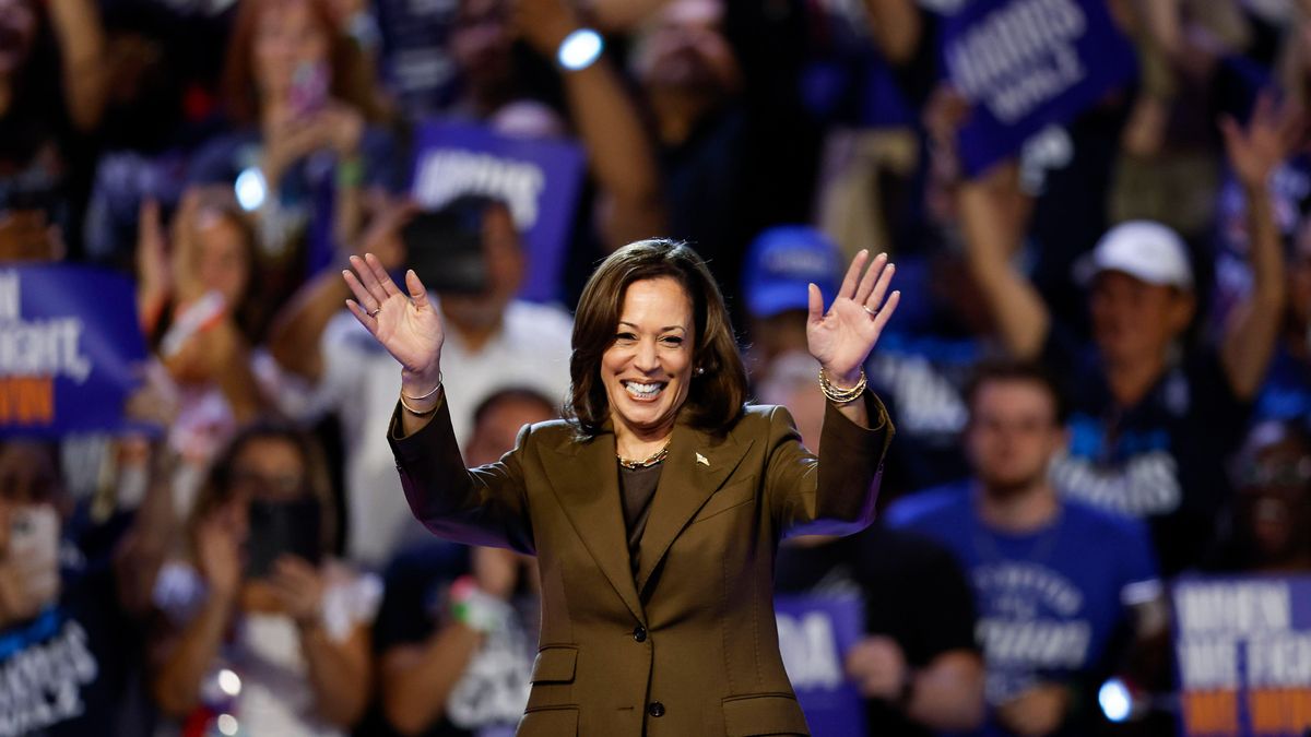 Kamala Harris defiende el derecho a llevar armas en EEUU: "Tengo una pistola Glock"