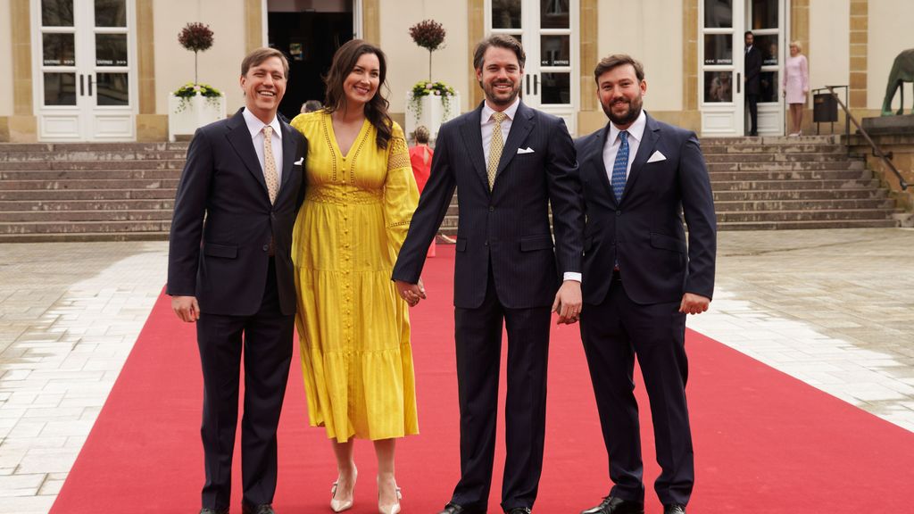 Luis de Luxemburgo junto a su cuñada Claire Lademacher y sus hermanos Féliz y Sebastián