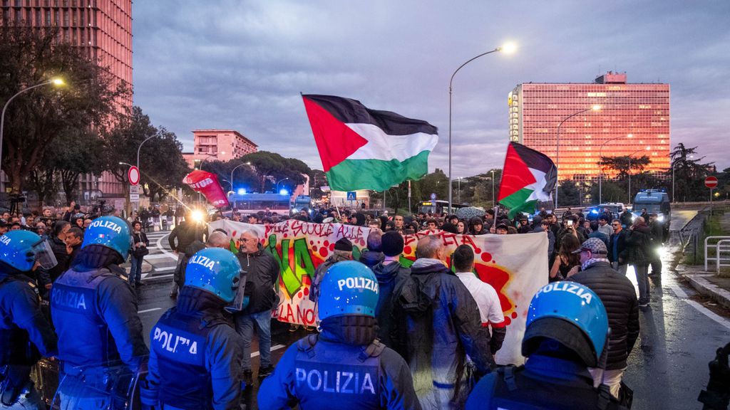 Multitudinaria marcha propalestina en Roma