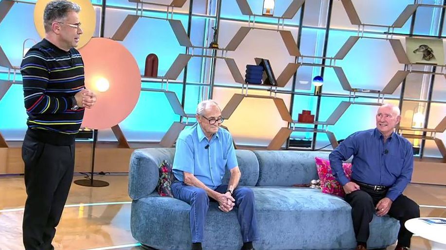 Juan no reconocía, en un primer momento, a su amigo Francisco