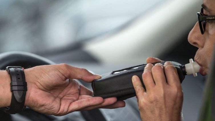 El Congreso respalda reducir la tasa de alcohol al volante: los nuevos máximos