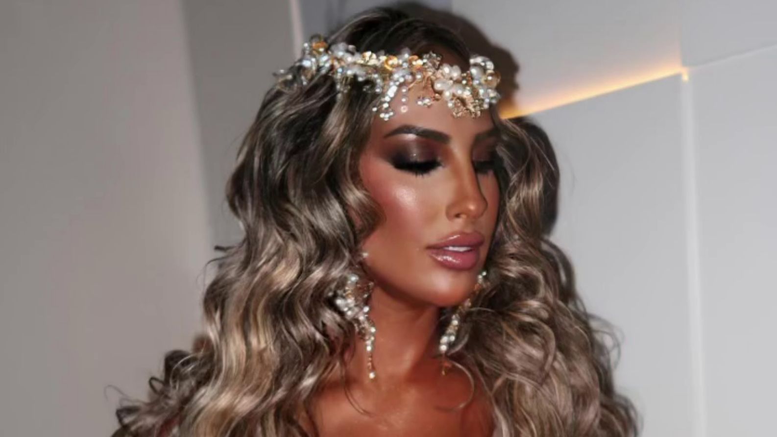 El look de Noemí Salazar, a juego con su hija, en el pedido de su hermano Carlitos El look de Noemí Salazar, a juego con su hija, en el pedido de su hermano Carlitos