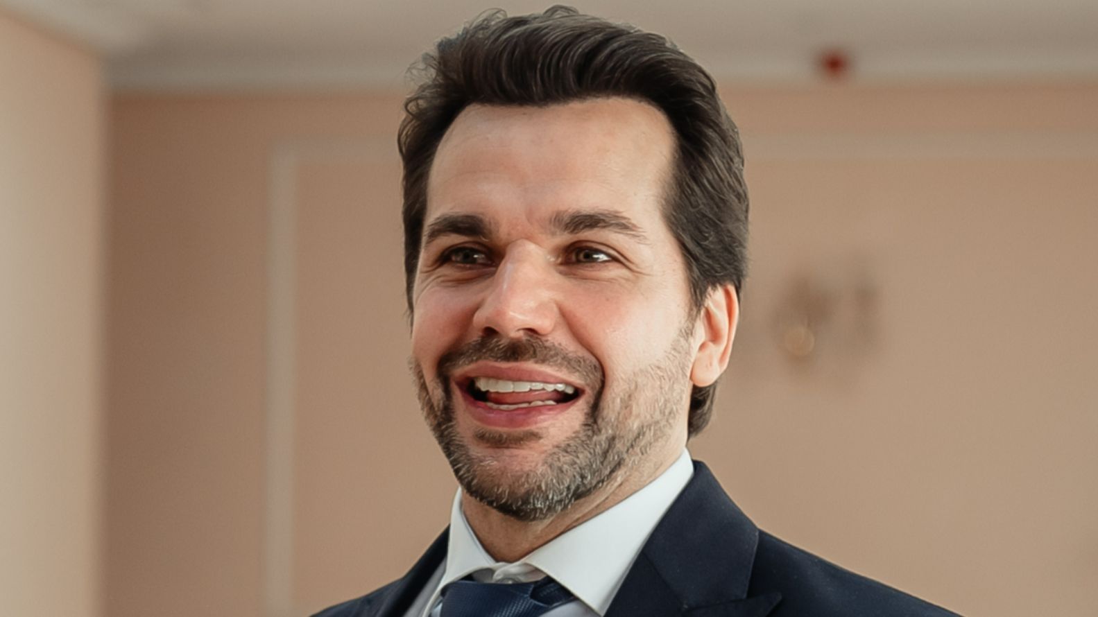 Pepe Flores, ganador de 'GH +1' habla en exclusiva de los momentos más emotivos de su boda